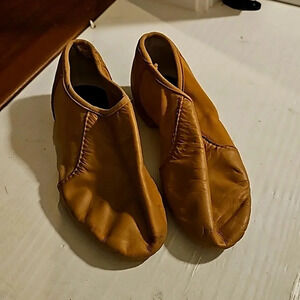 Bloch Dance Pulse Leather and Neoprene Split Sole Jazz Shoe